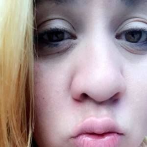 Meet your Posher, Mari